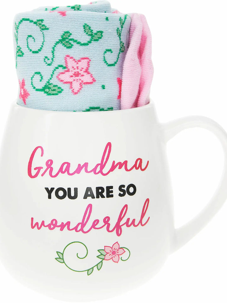 Grandma 15.5 oz Mug and Sock Set