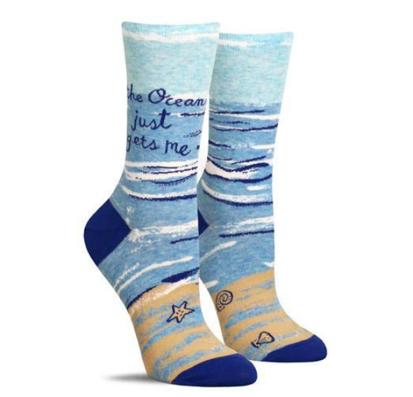 The Ocean Gets Me Women's Crew Socks